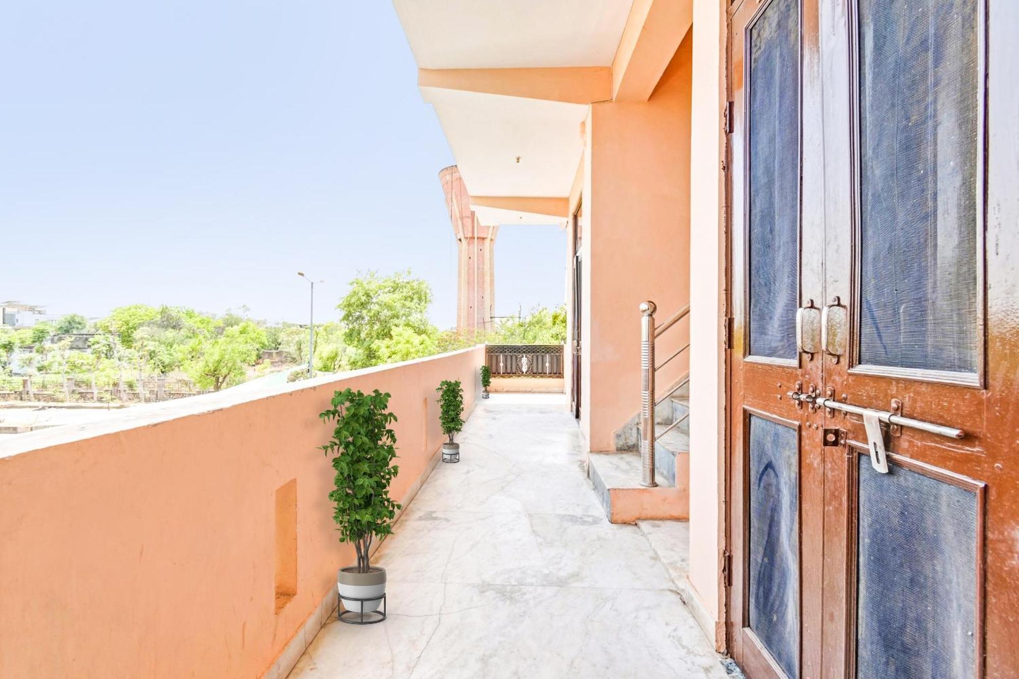 Hotel O Gs Jaipur Exteriör bild